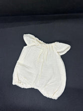 Load image into Gallery viewer, Mini Colettos Cream Romper
