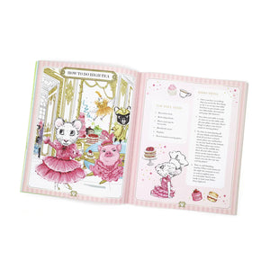 Claris: A Tres Chic Activity Book Volume 2