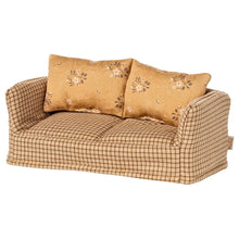 Load image into Gallery viewer, Maileg Mouse Couch in Mable
