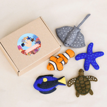 Load image into Gallery viewer, Felt Finger Puppet Set Coral Reef
