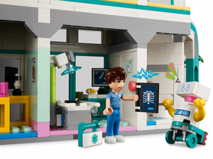 Lego Friends Heartlake City Hospital 42621