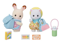 Load image into Gallery viewer, Sylvanian Families Nursery Friends Walk Along Duo
