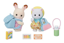 Load image into Gallery viewer, Sylvanian Families Nursery Friends Walk Along Duo
