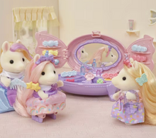 Load image into Gallery viewer, Sylvanian Families Pony&#39;s Vanity Dresser
