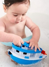 Load image into Gallery viewer, Green Toys Paddle Boat
