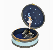 Load image into Gallery viewer, Felicies&#39; Ballerina Musical Jewelry Box
