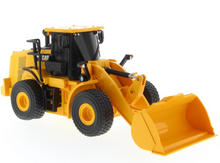 Load image into Gallery viewer, Masters Toy Range Radio Control Mini RC CAT 950M Wheel Loader
