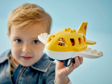 Load image into Gallery viewer, Lego Duplo First Time at the Airport 10443
