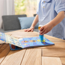 Load image into Gallery viewer, Melissa &amp; Doug On The Go - Sticker WOW! Astronaut
