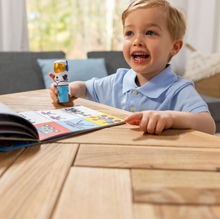 Load image into Gallery viewer, Melissa &amp; Doug On The Go - Sticker WOW! Astronaut

