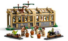 Load image into Gallery viewer, Lego Harry Potter  Hogwarts Castle: Herbology Class 76445
