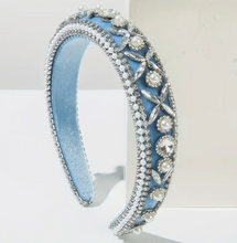 Load image into Gallery viewer, Snow Princess Headband
