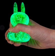 Load image into Gallery viewer, Smooshos Super Squish Glow in the Dark Bunny
