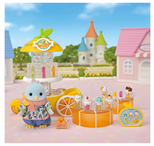 Load image into Gallery viewer, Sylvanian Families Citrus Bird Juice Stand
