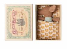 Load image into Gallery viewer, Maileg Sleepy Wakey Baby Mouse Blue
