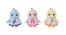 Load image into Gallery viewer, Sylvanian Families Citrus Bird Family
