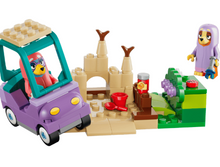 Load image into Gallery viewer, LEGO Bluey Grannies with Bingo and Bluey 11216
