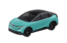 Load image into Gallery viewer, No. 21 Nissan Leaf
