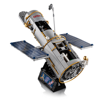 Load image into Gallery viewer, Hubble Space Telescope 11382
