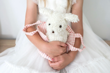 Load image into Gallery viewer, Alimrose Marshmallow the Puppy in Carrier

