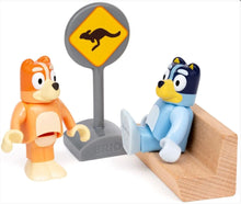 Load image into Gallery viewer, Brio Bluey Train 36147
