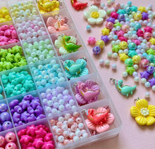 Load image into Gallery viewer, Sweet as Sugar Large Jewellery Making Kit Dinosaurs
