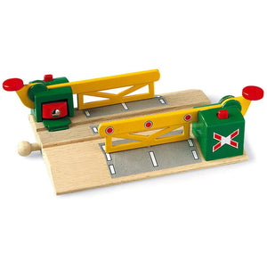 Brio Magnetic Action Crossing 33750