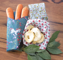 Load image into Gallery viewer, Huckleberry Make Your Own Beeswax Wraps Unicornia
