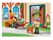 Load image into Gallery viewer, Playmobil Take Along Farm 4897
