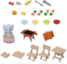 Load image into Gallery viewer, Sylvanian Families BBQ Picnic Set
