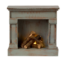 Load image into Gallery viewer, Maileg Fireplace Vintage Blue

